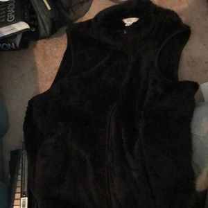 Black fluffy vest